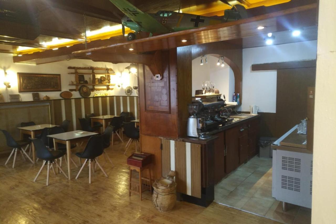 Osteria Mediterranean Freirachdorf Buitenkant foto